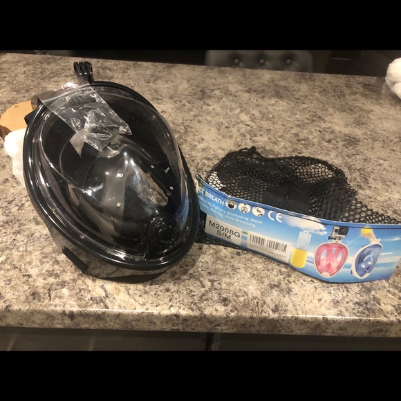 Full face snorkeling mask - Picture 1 of 4